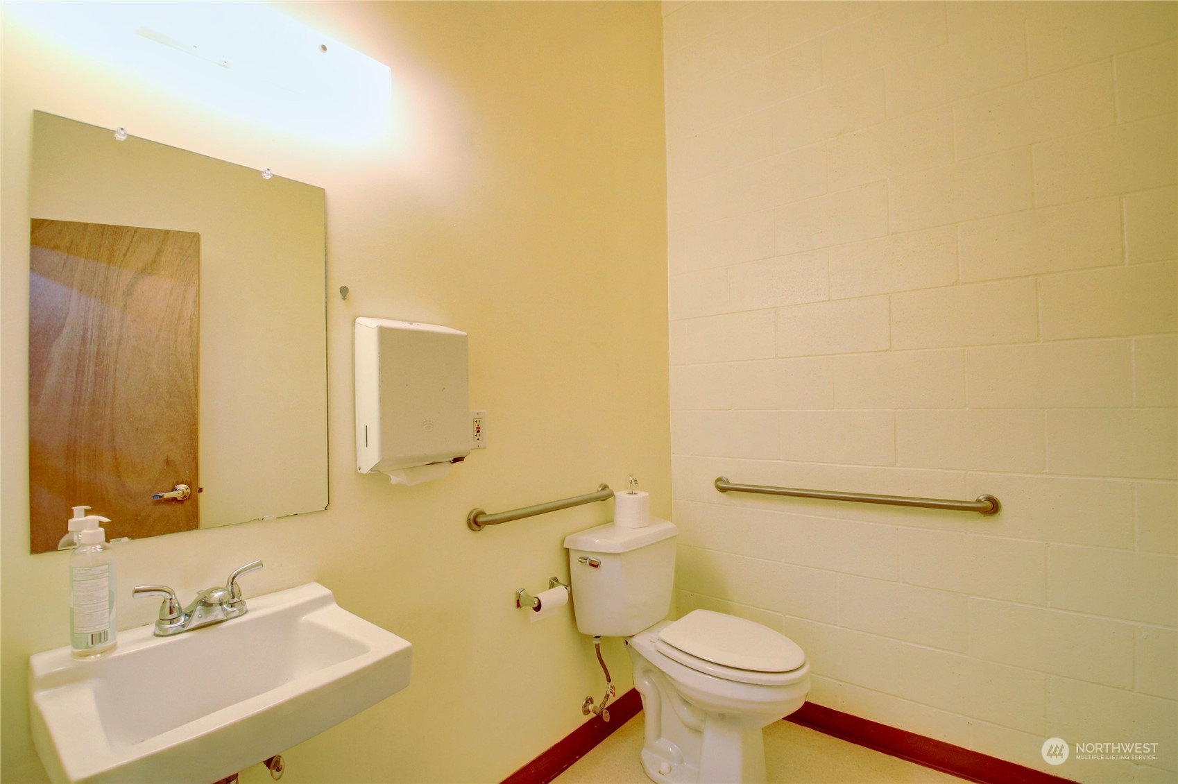 Property photo 23