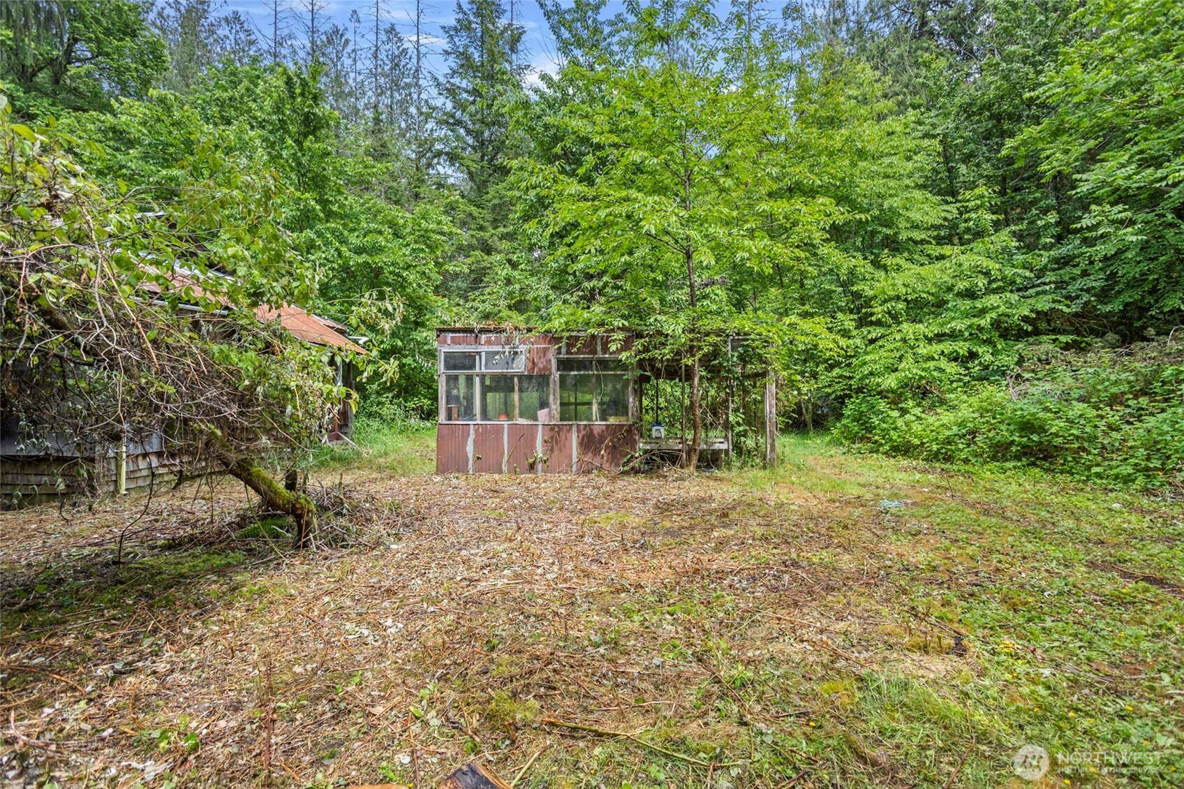 Property photo 25