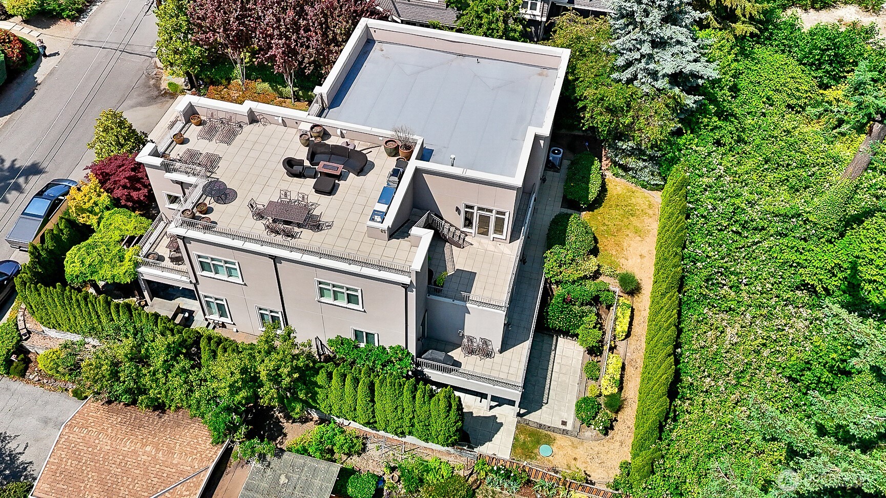 Property photo 37