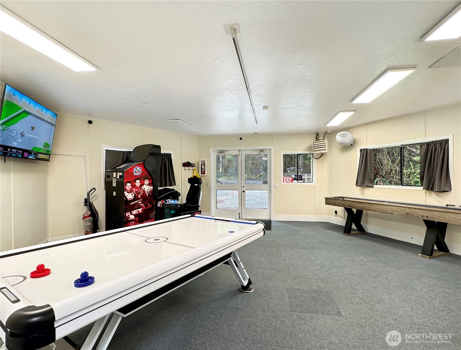 Property photo 33