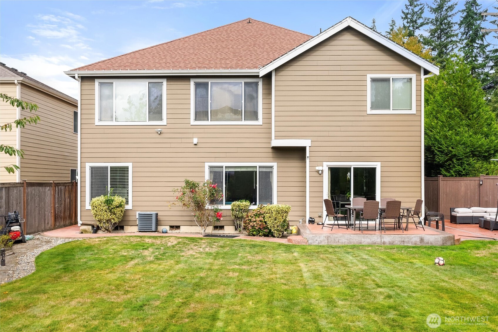 Property photo 35