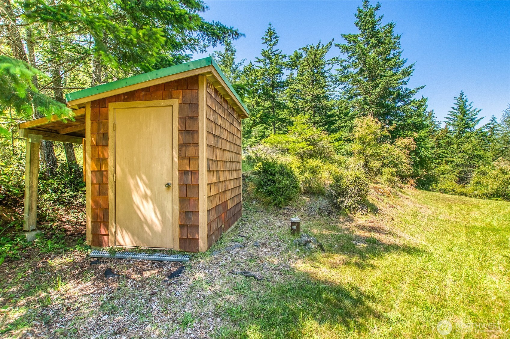 Property photo 31
