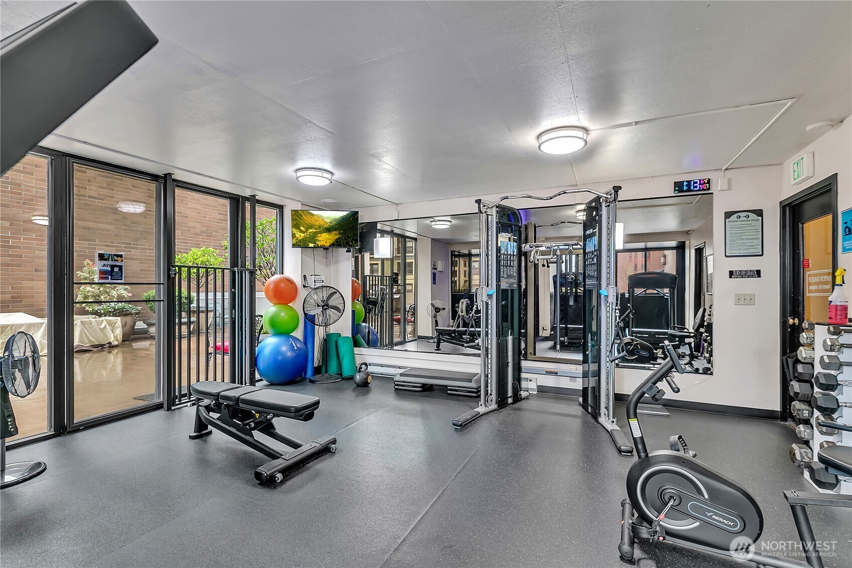 Property photo 33