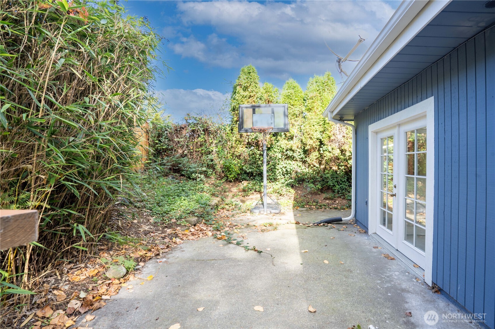 Property photo 28