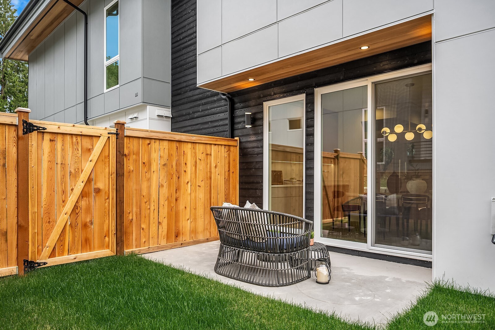 Property photo 32