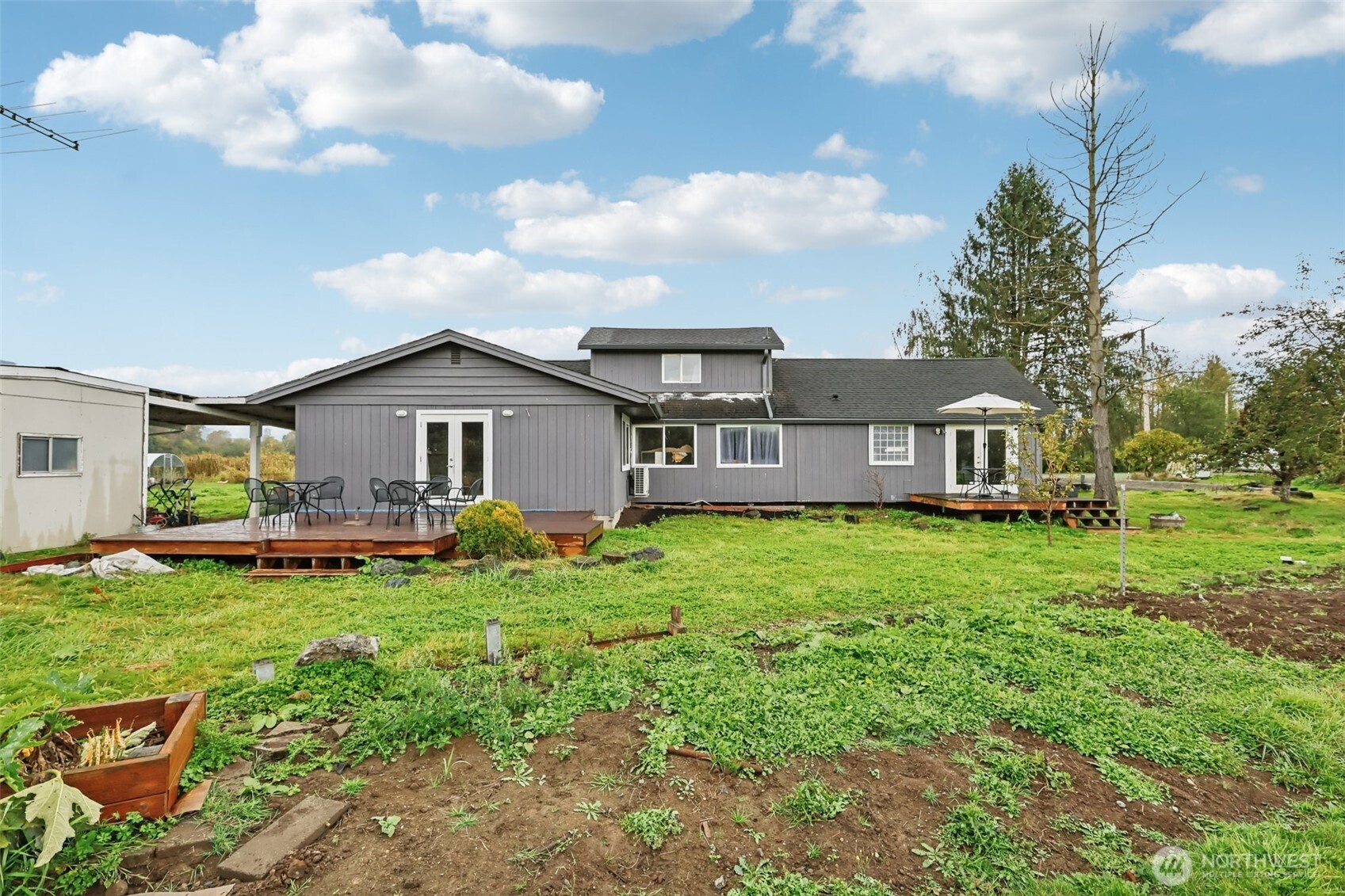 Property photo 40