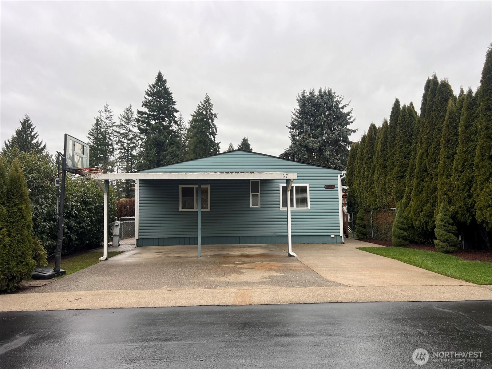 Property photo 35