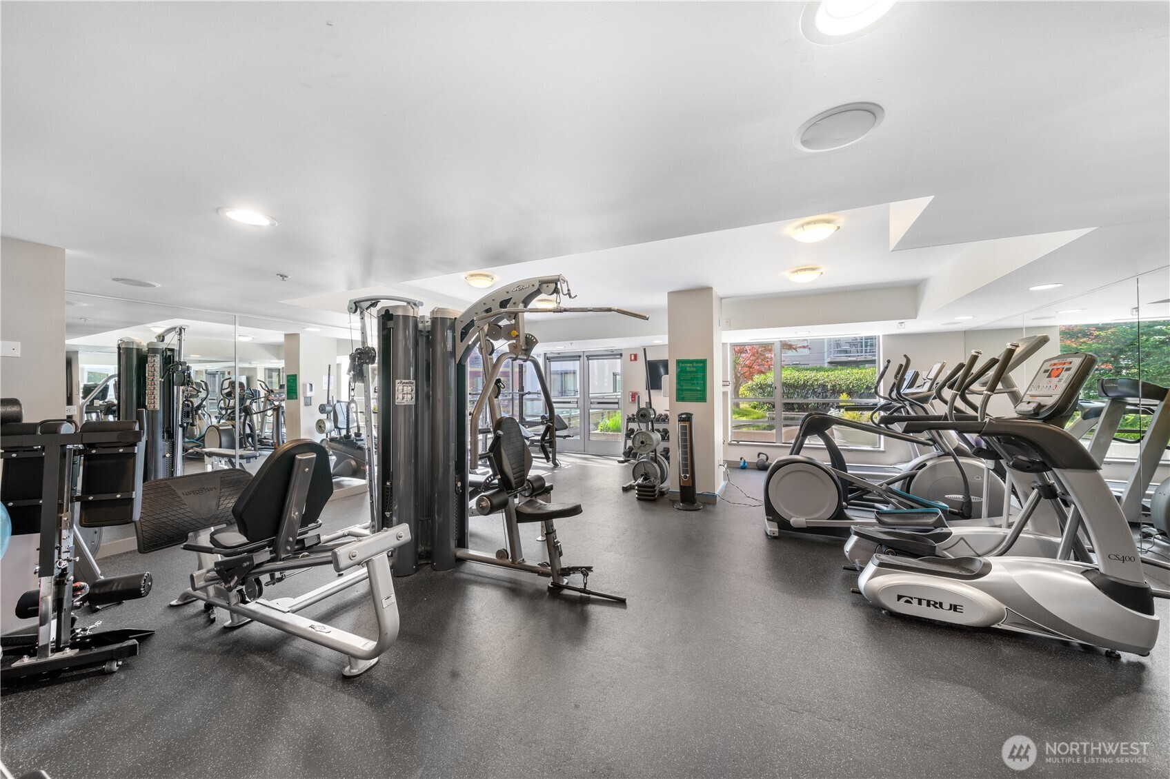 Property photo 28