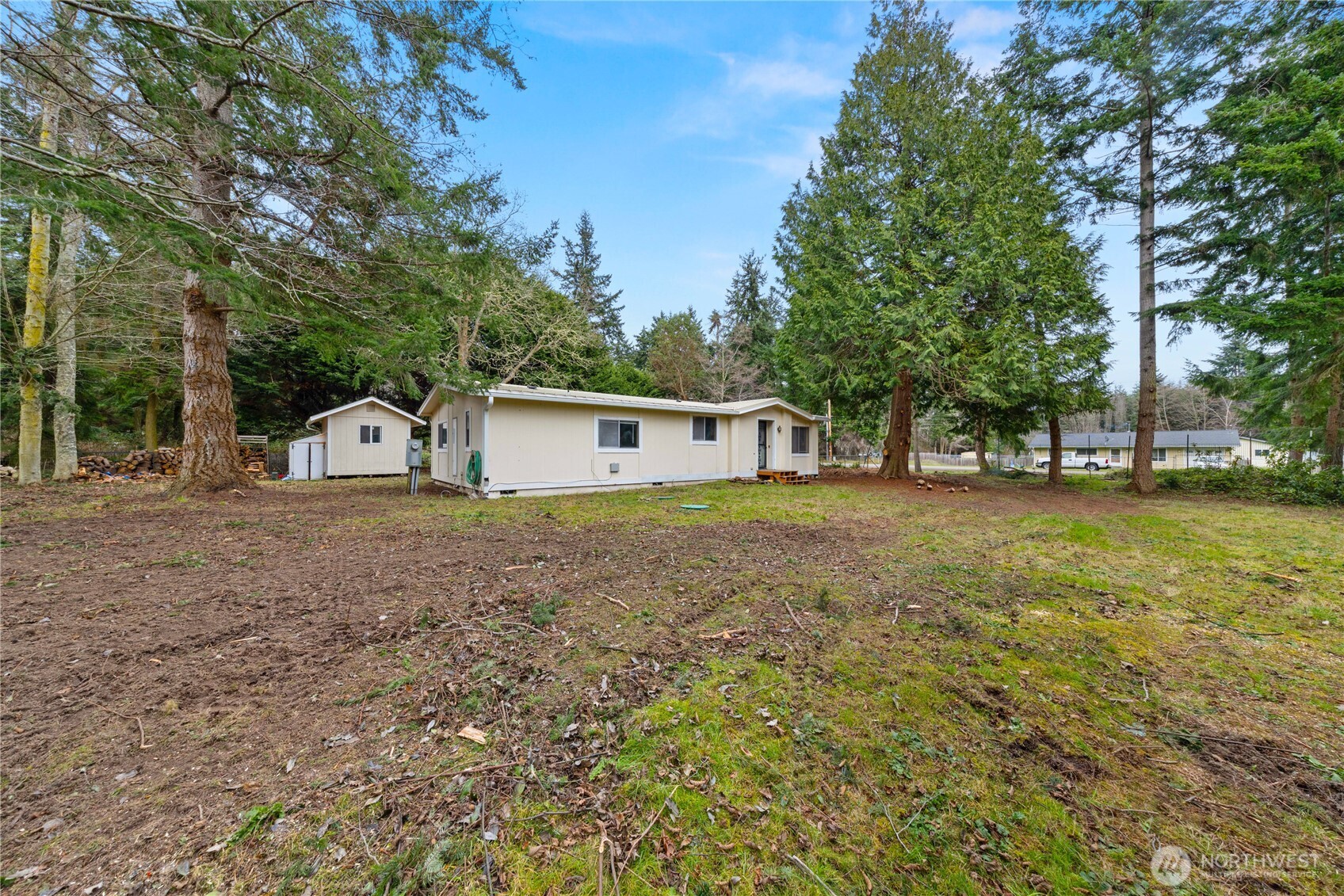 Property photo 35