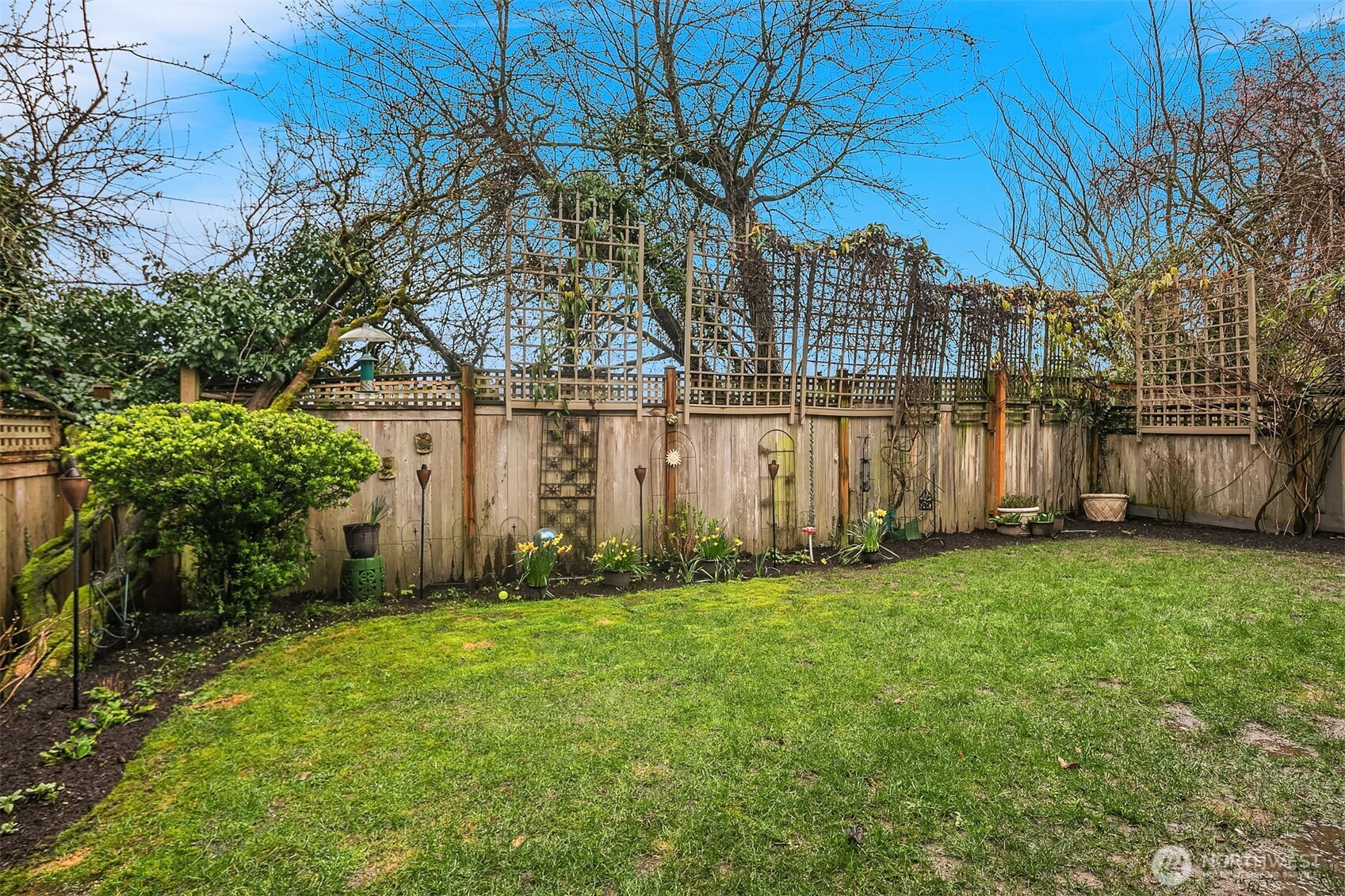 Property photo 35