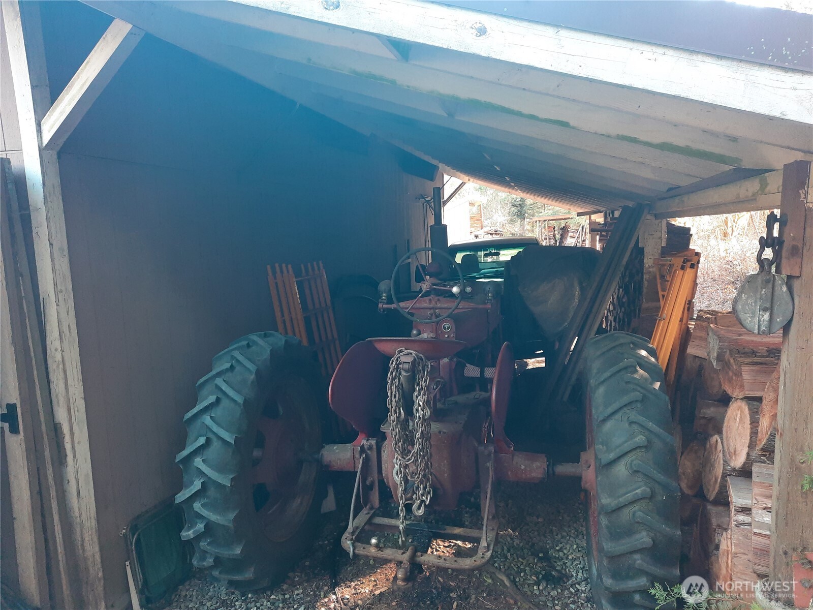 Property photo 35