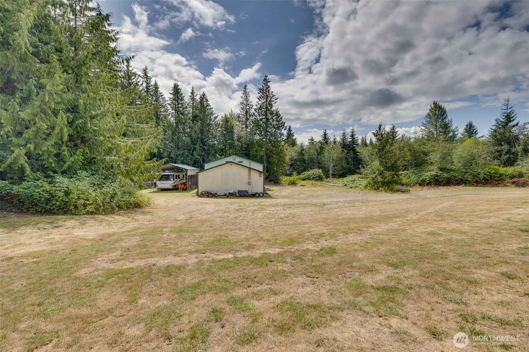 Property photo 40
