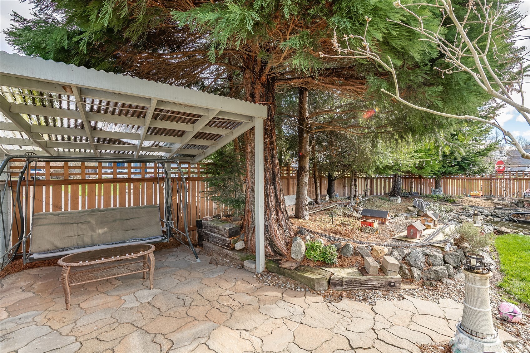 Property photo 24