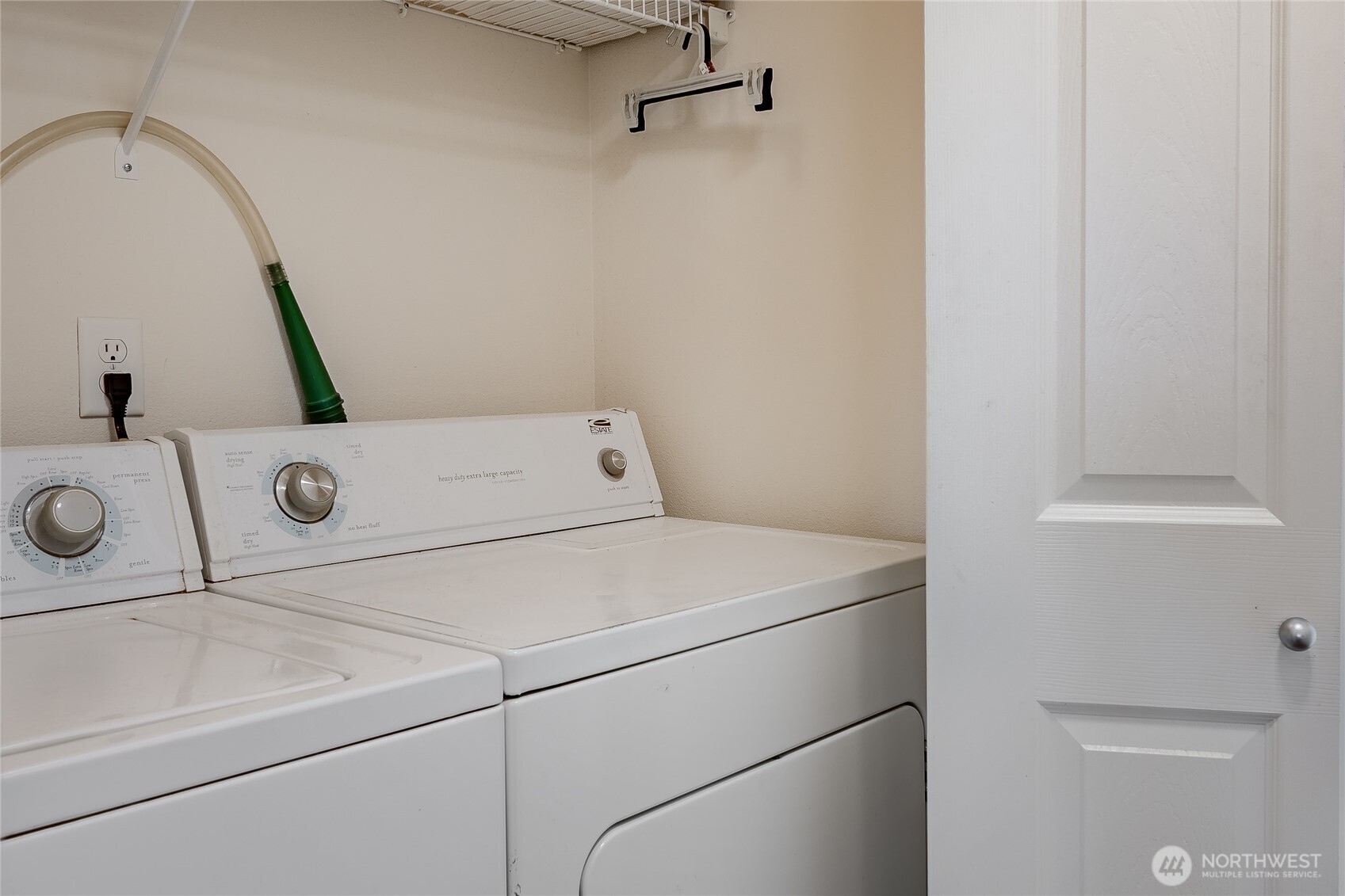 Property photo 33