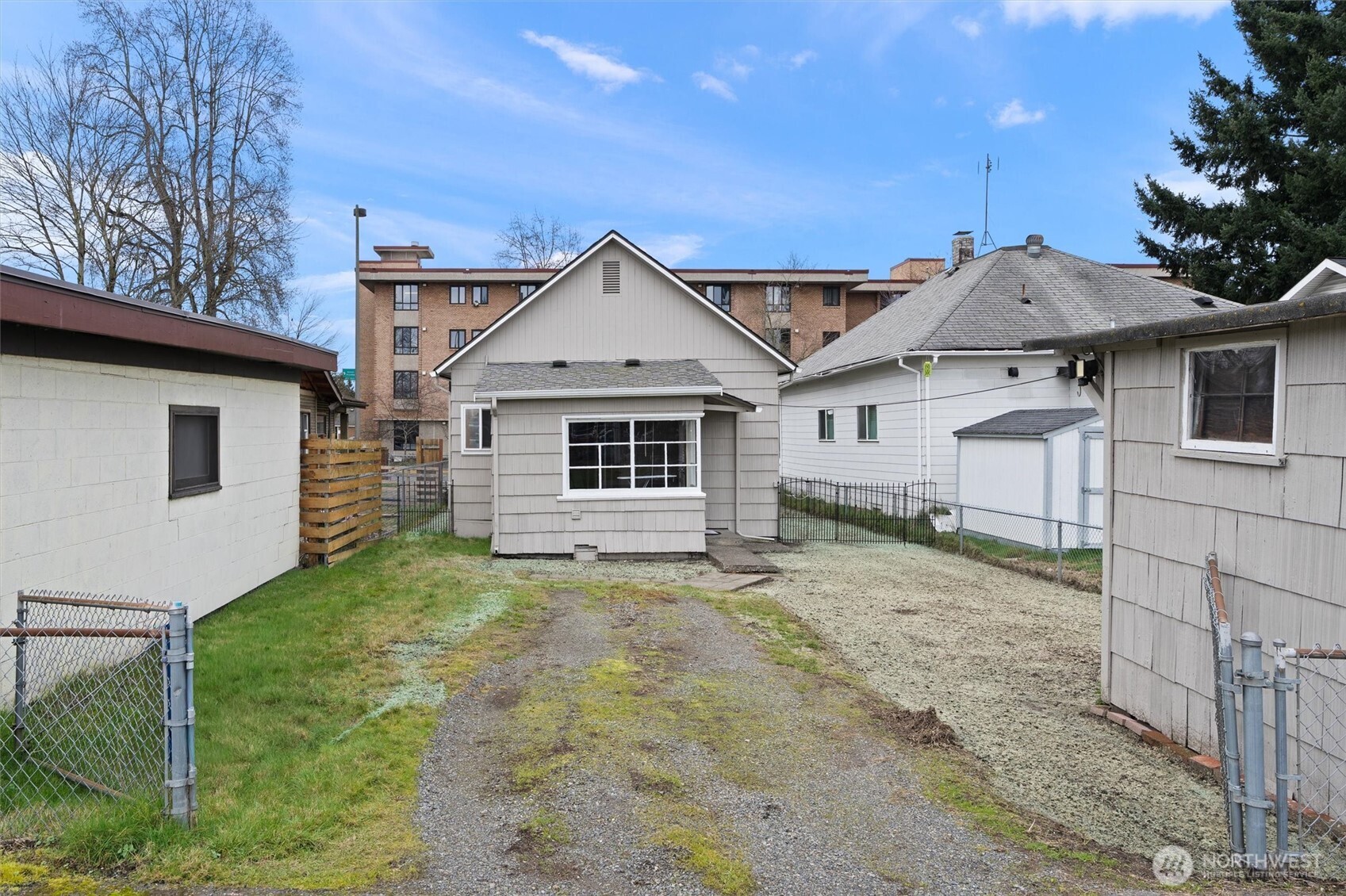 Property photo 25