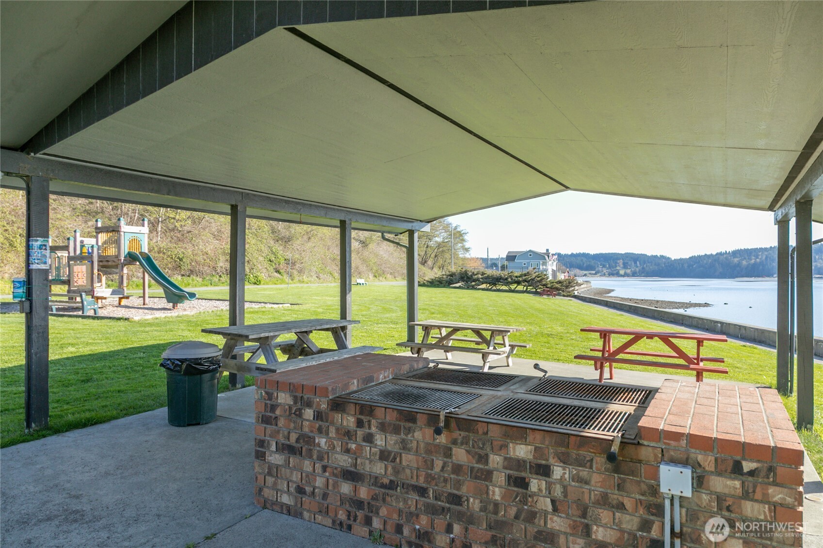 Property photo 35