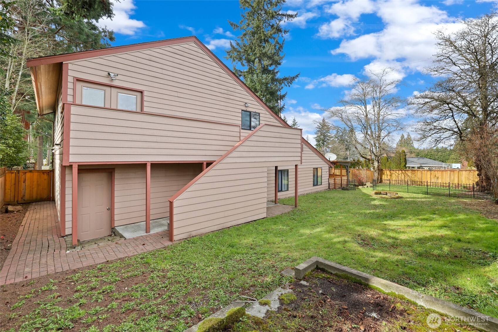 Property photo 28