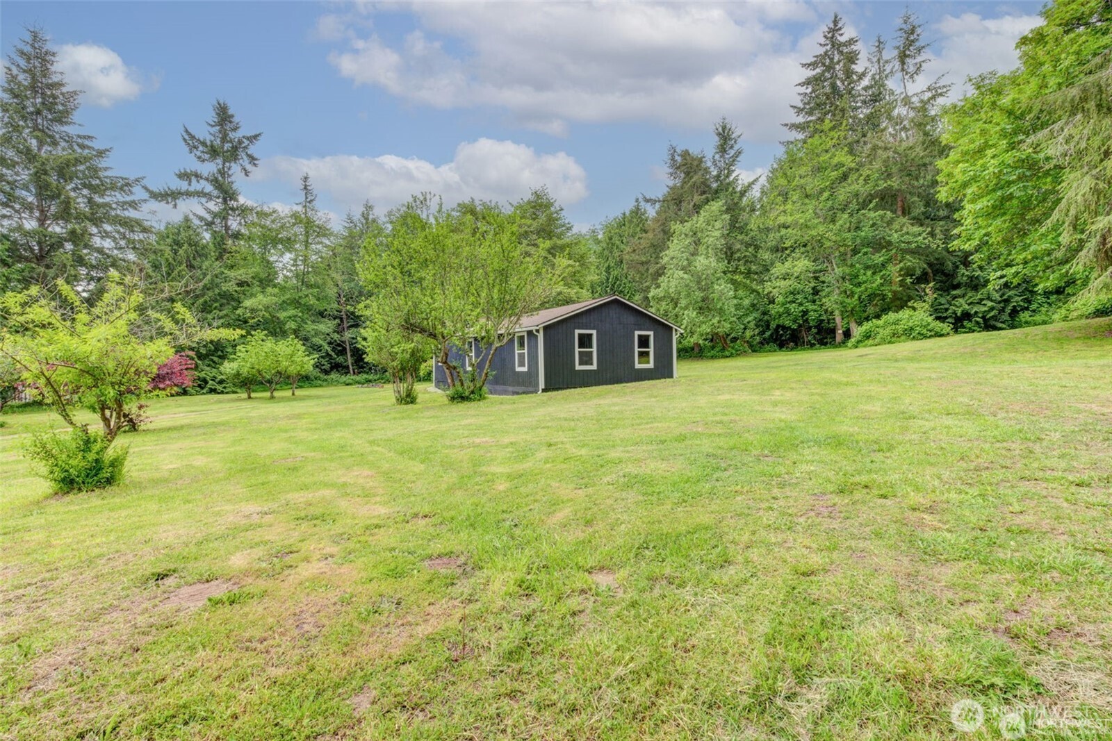 Property photo 32
