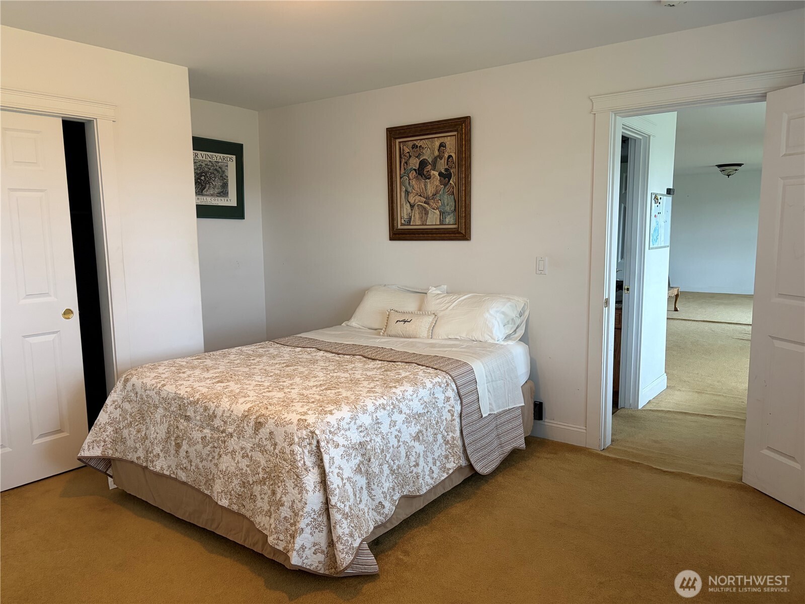 Property photo 33