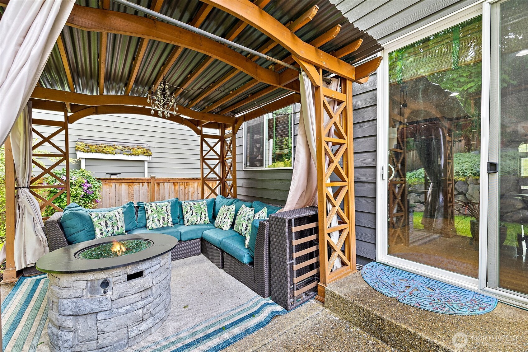 Property photo 32