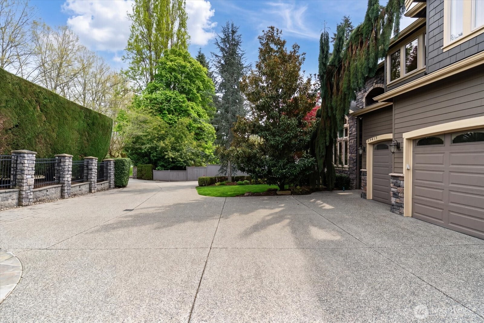 Property photo 35
