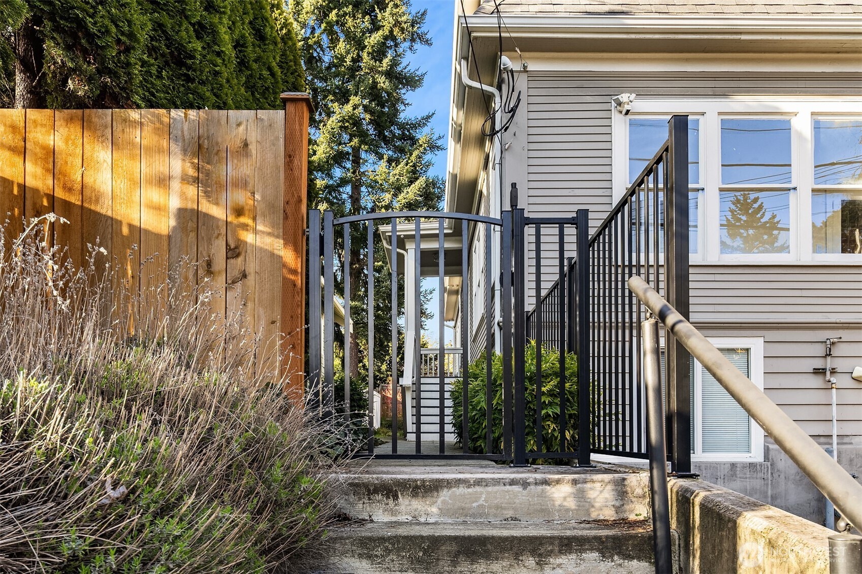 Property photo 33