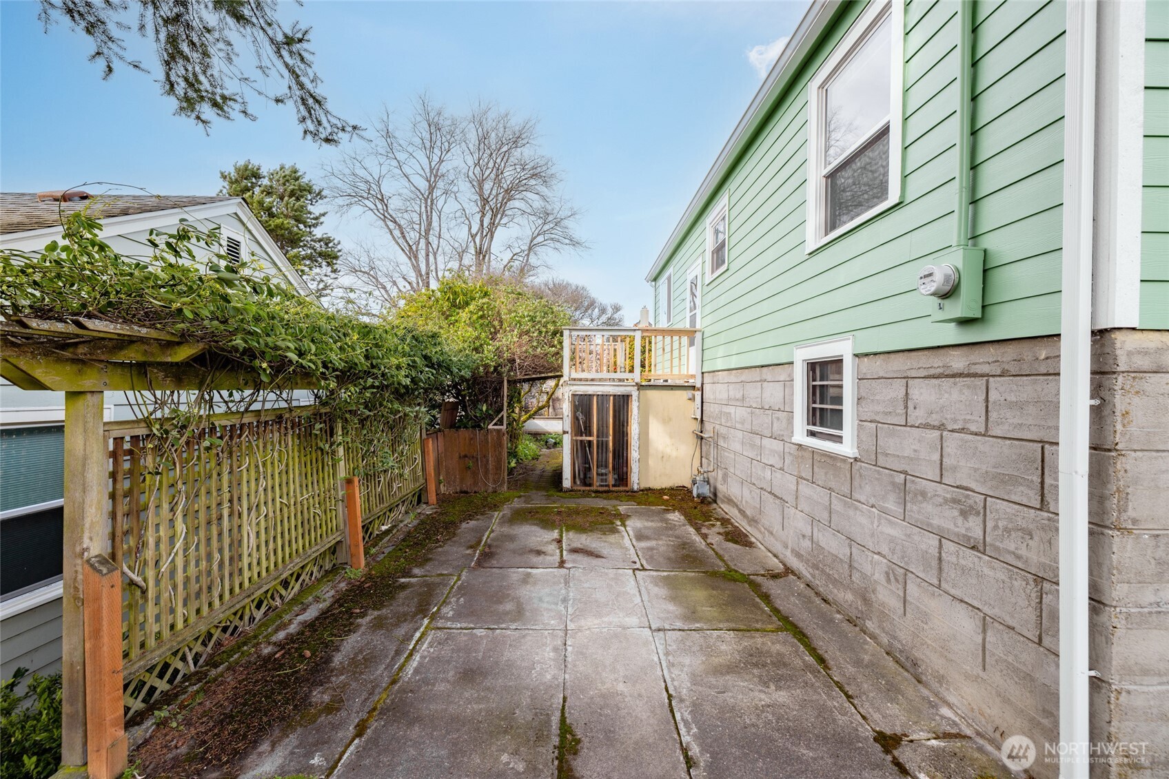 Property photo 33