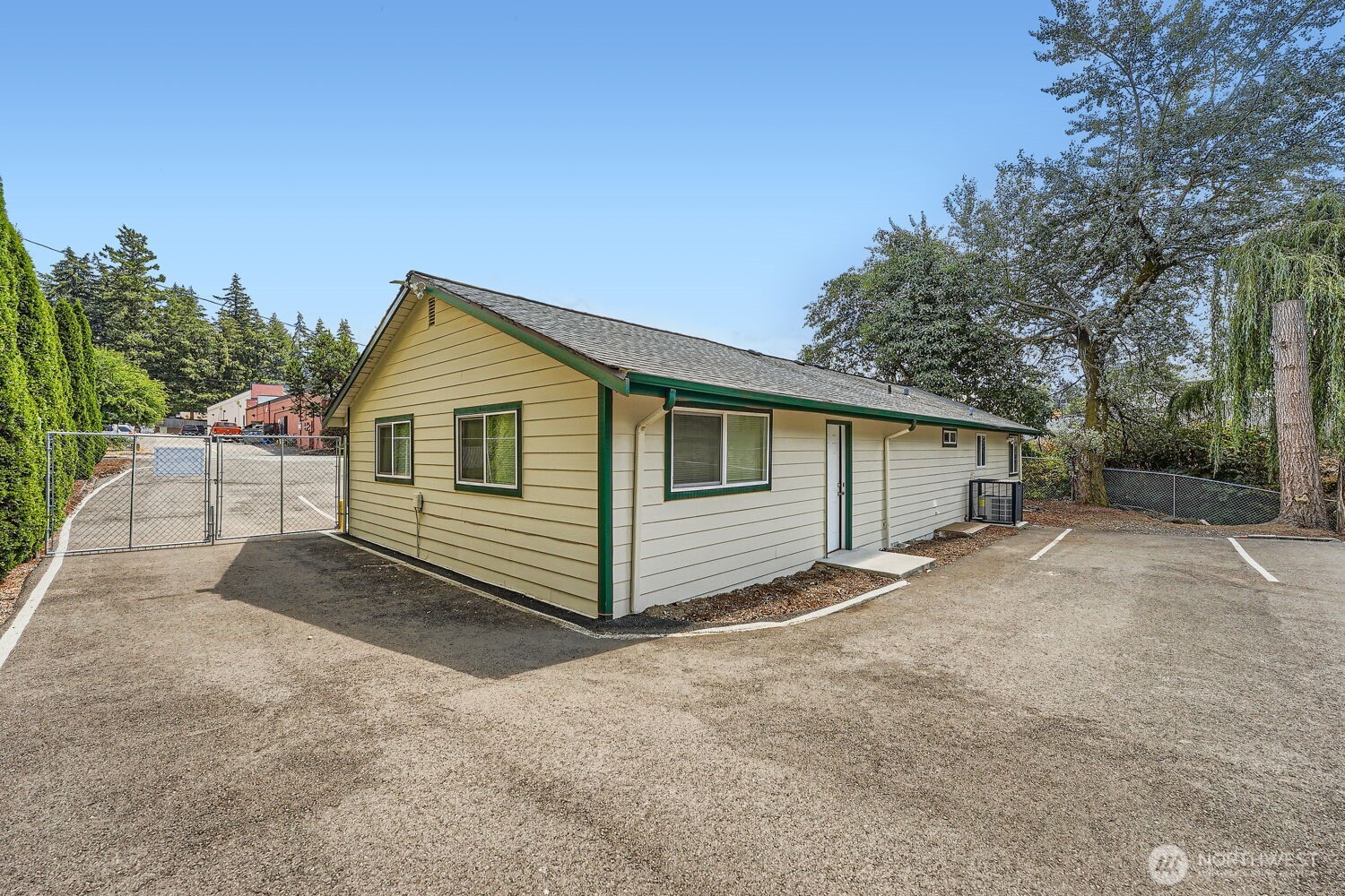 Property photo 22
