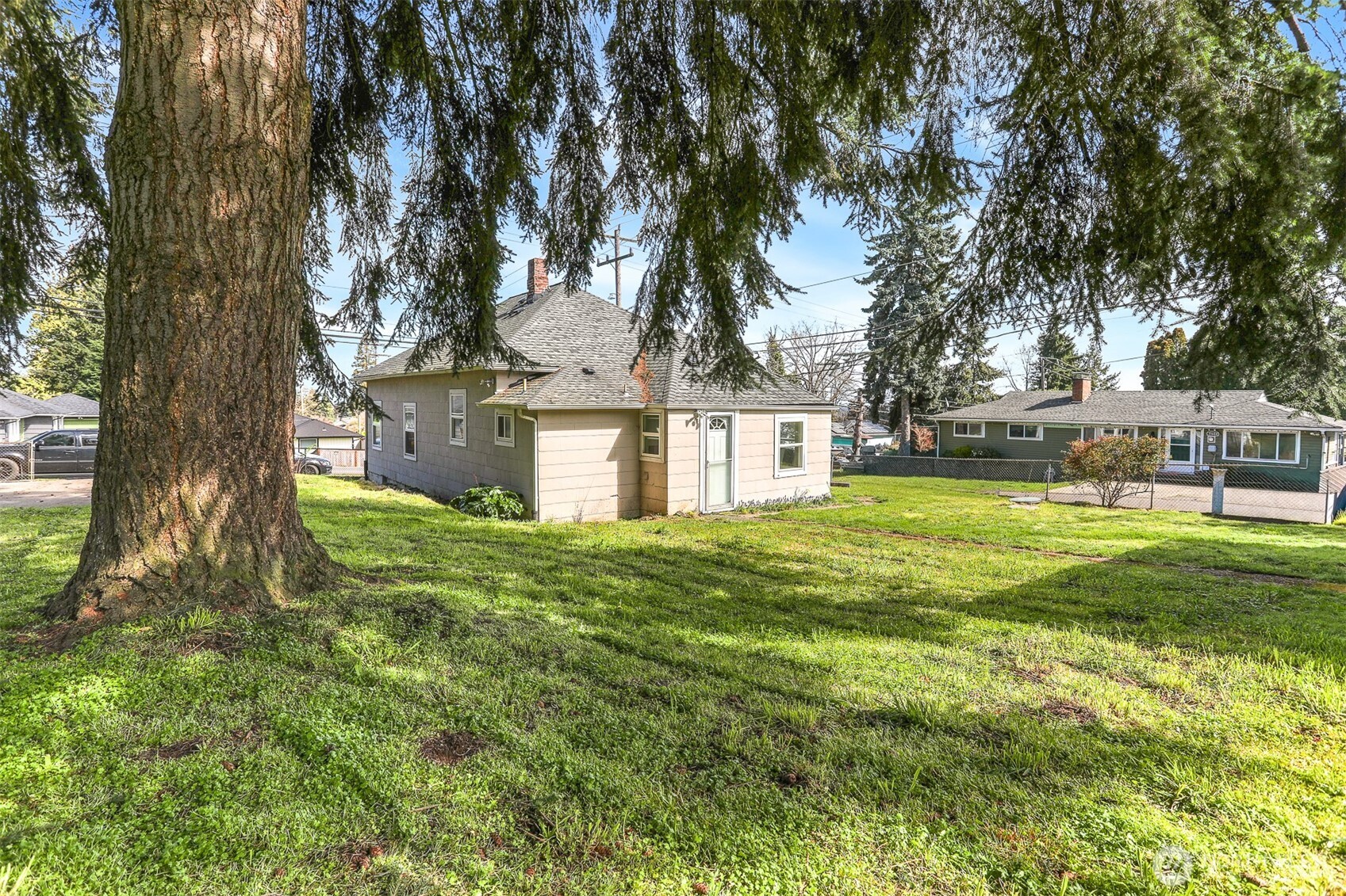 Property photo 31