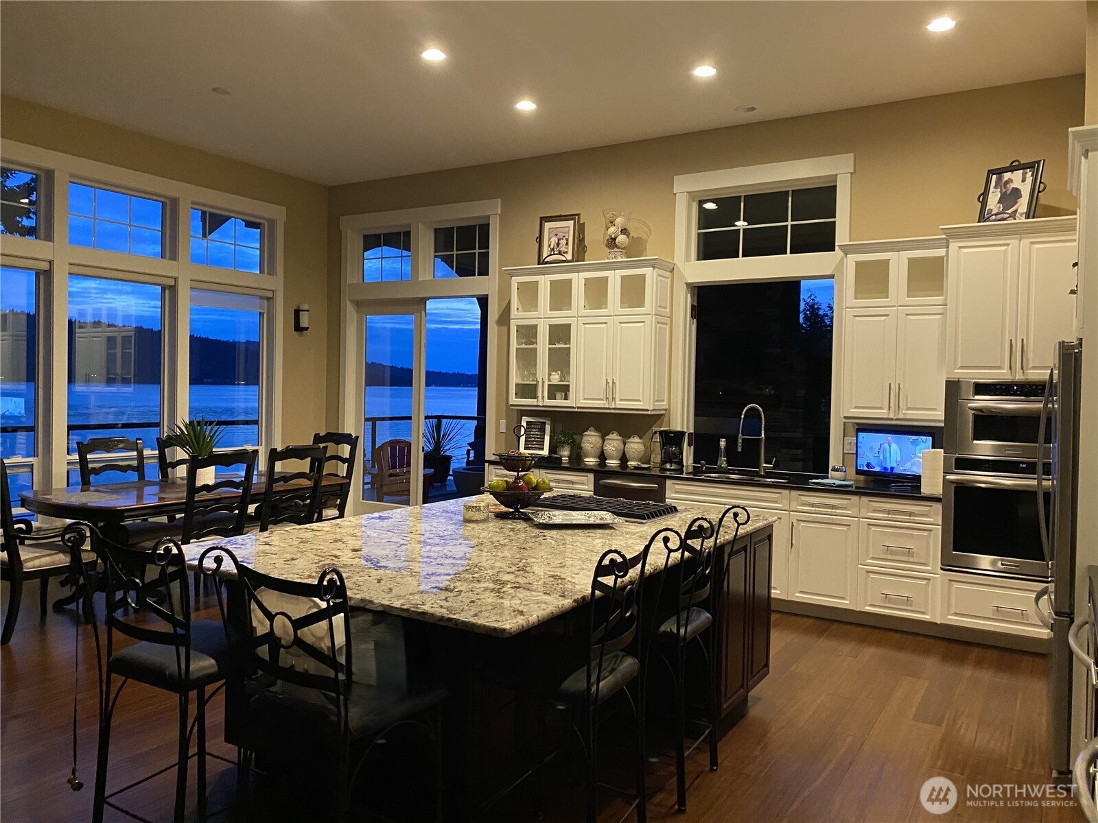 Property photo 33
