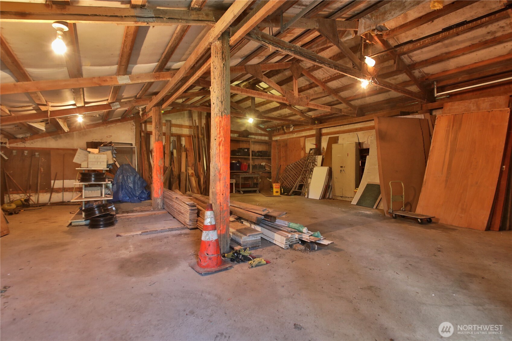 Property photo 37