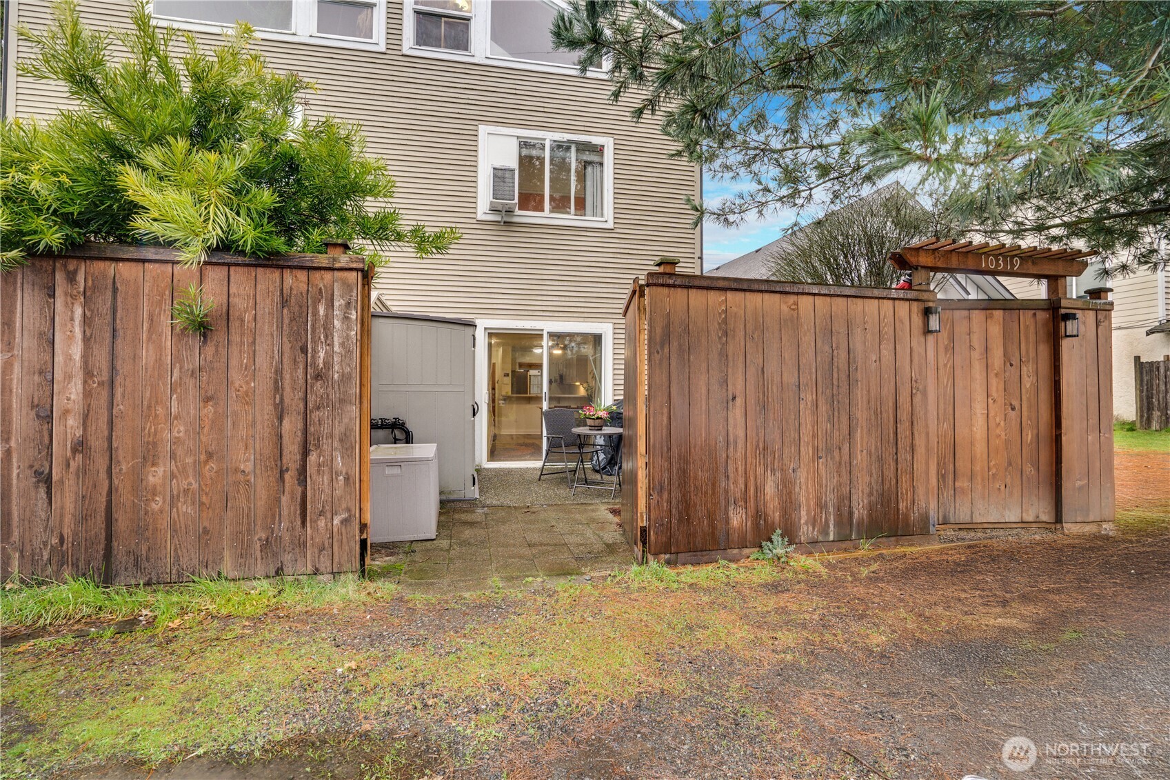 Property photo 33