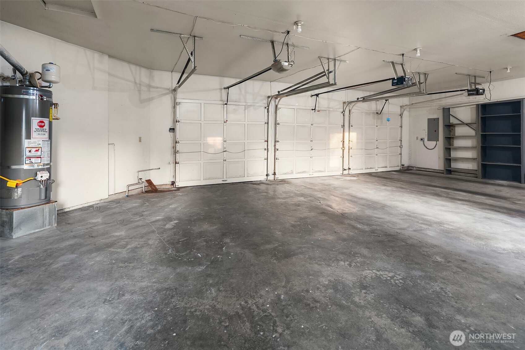 Property photo 32