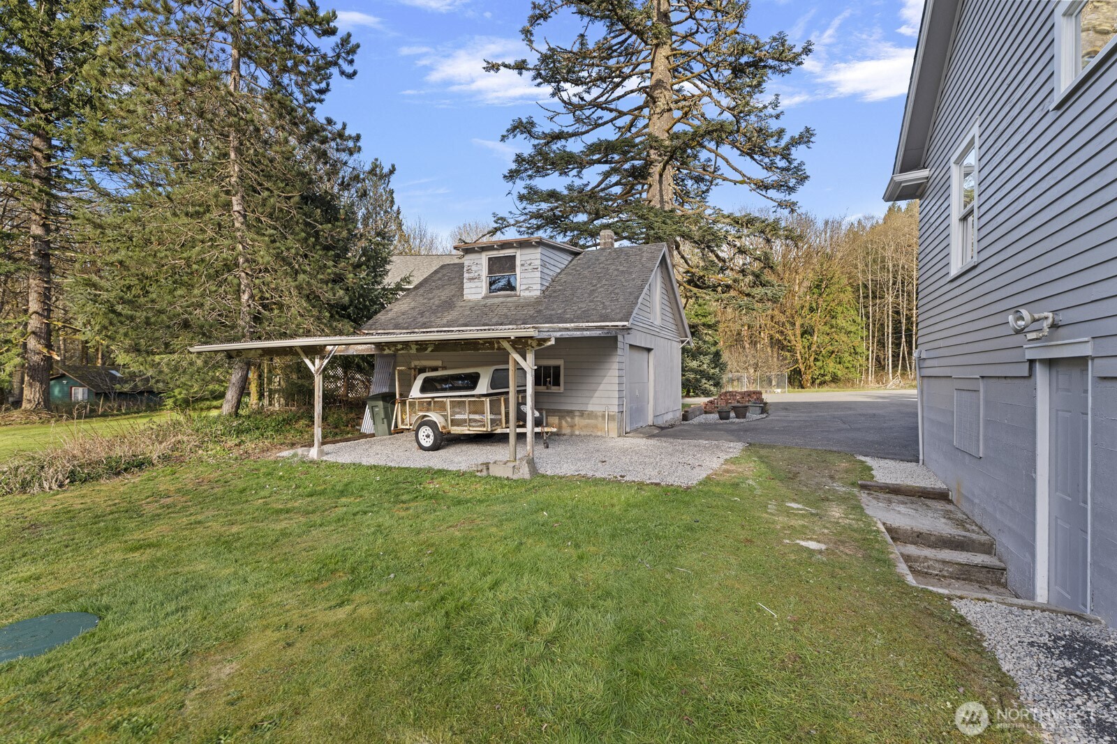 Property photo 33
