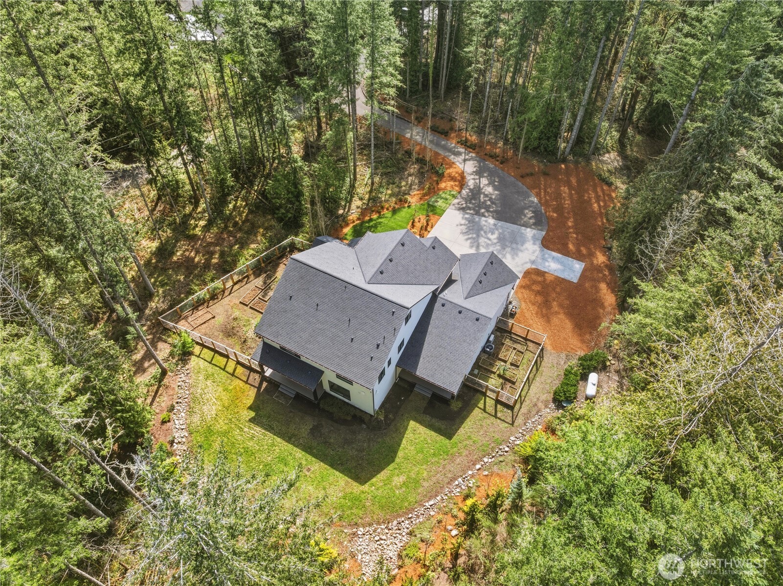 Property photo 38