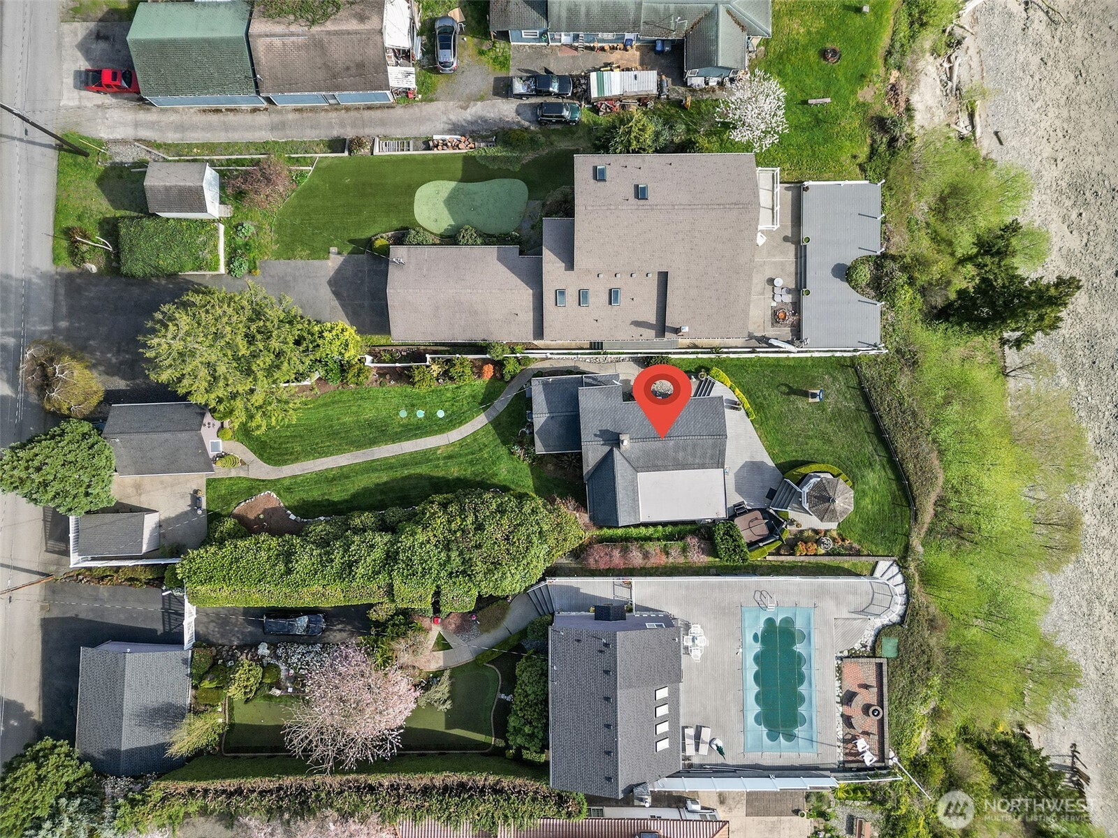 Property photo 37