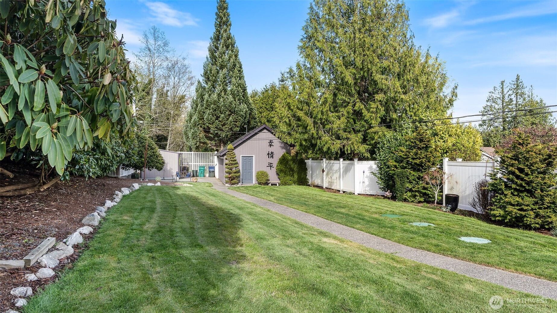 Property photo 33