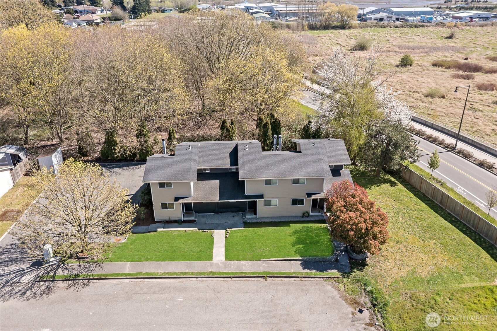 Property photo 32
