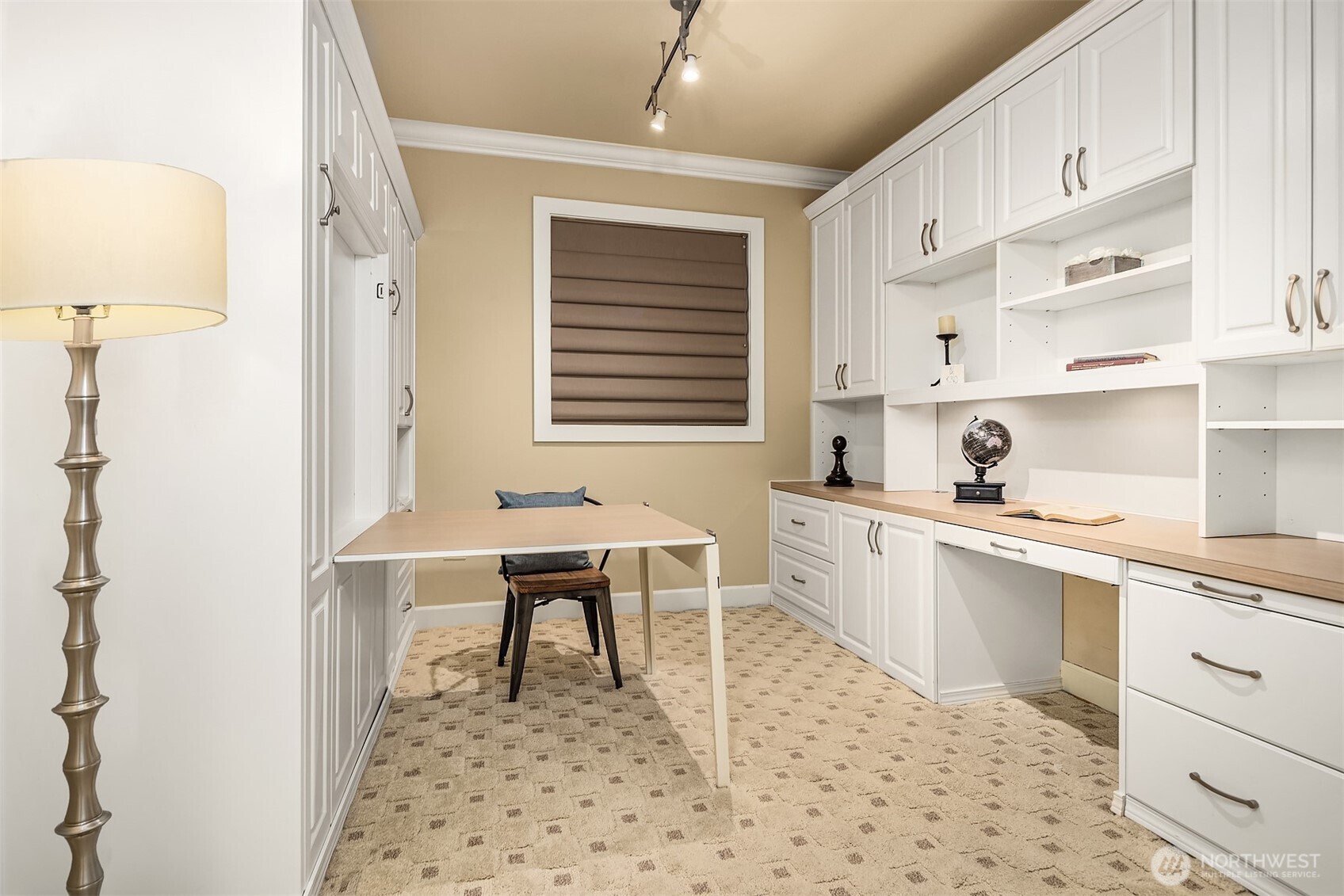 Property photo 28