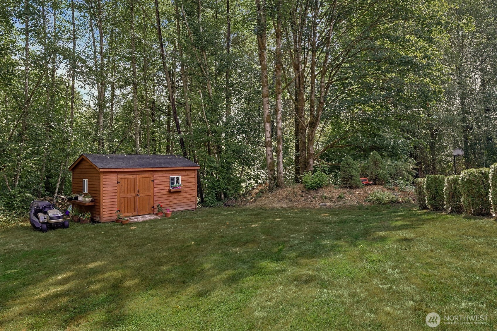 Property photo 35