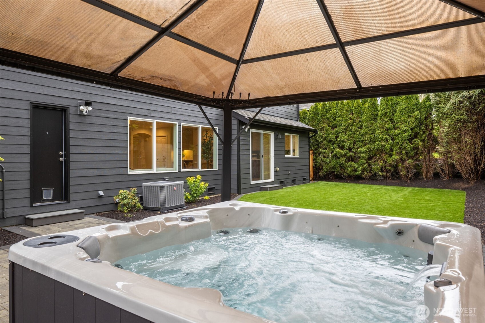Property photo 34