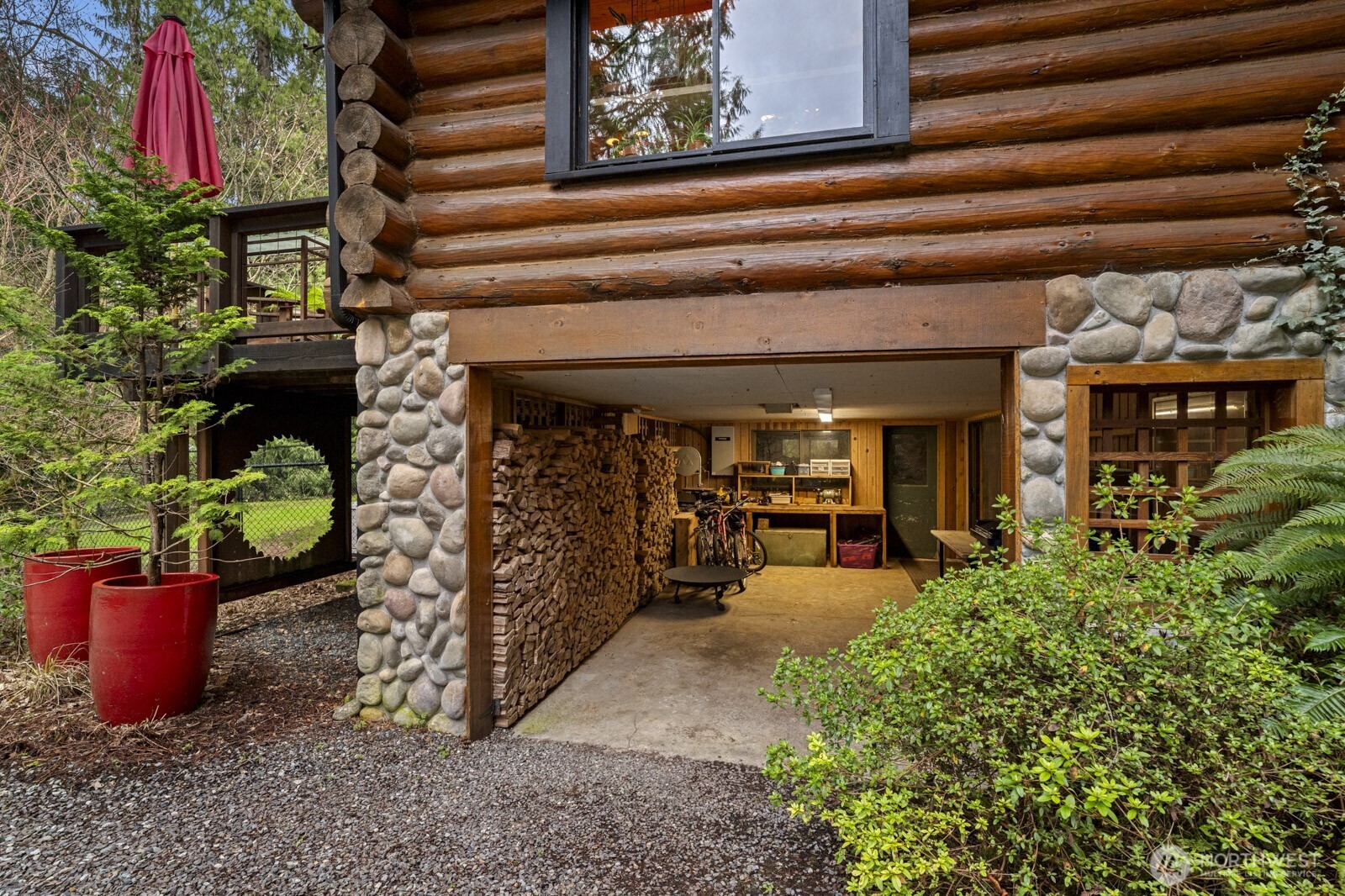 Property photo 25