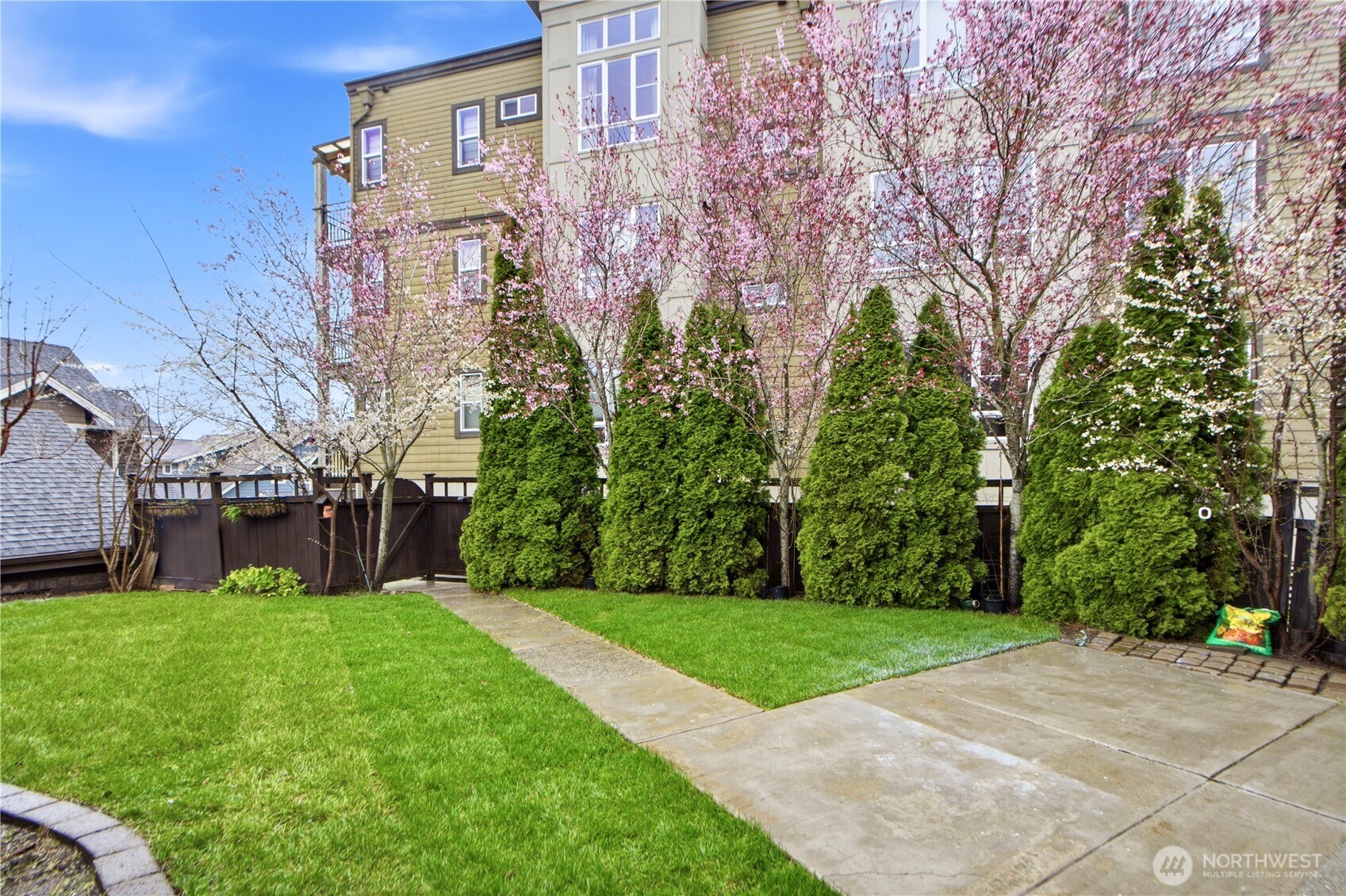 Property photo 28