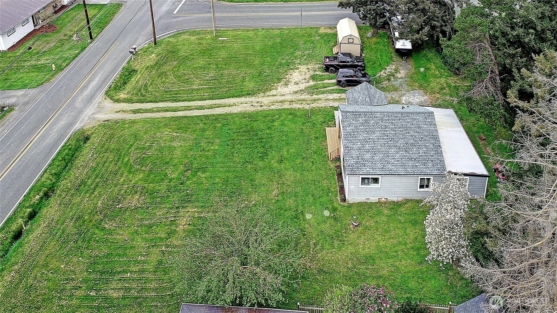 Property photo 35