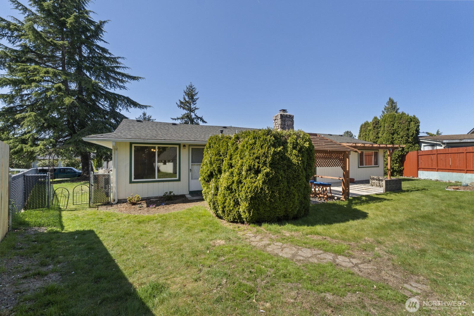 Property photo 37