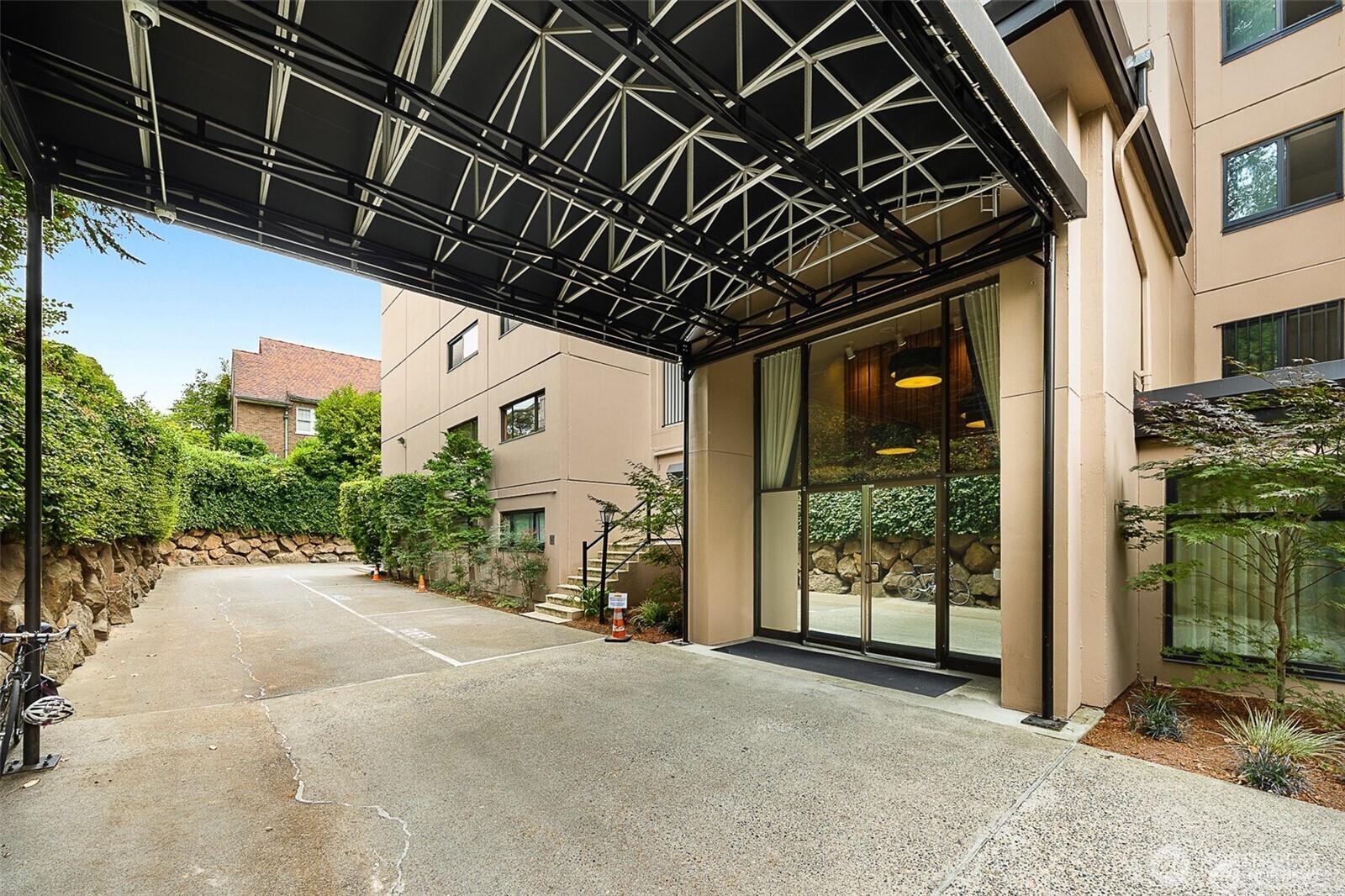 Property photo 38