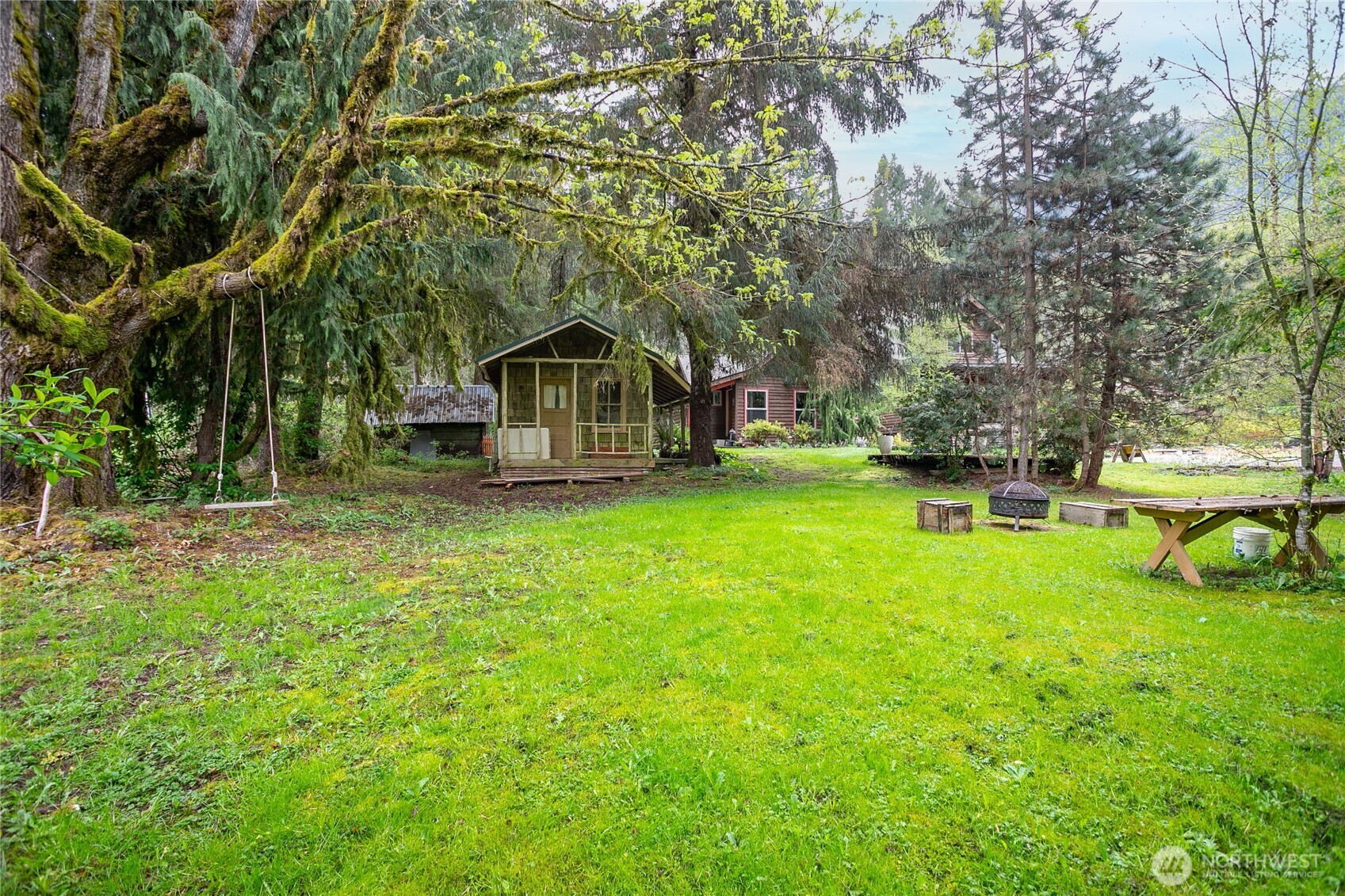 Property photo 38