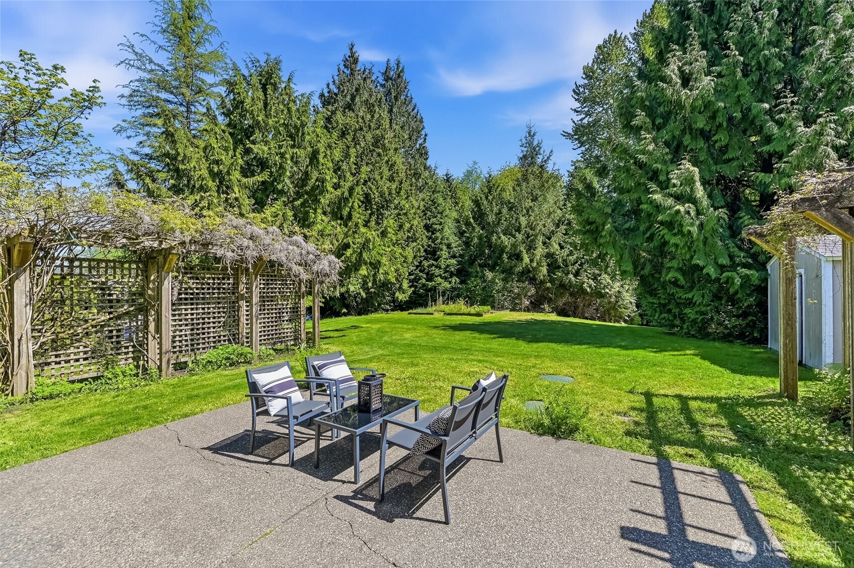 Property photo 33