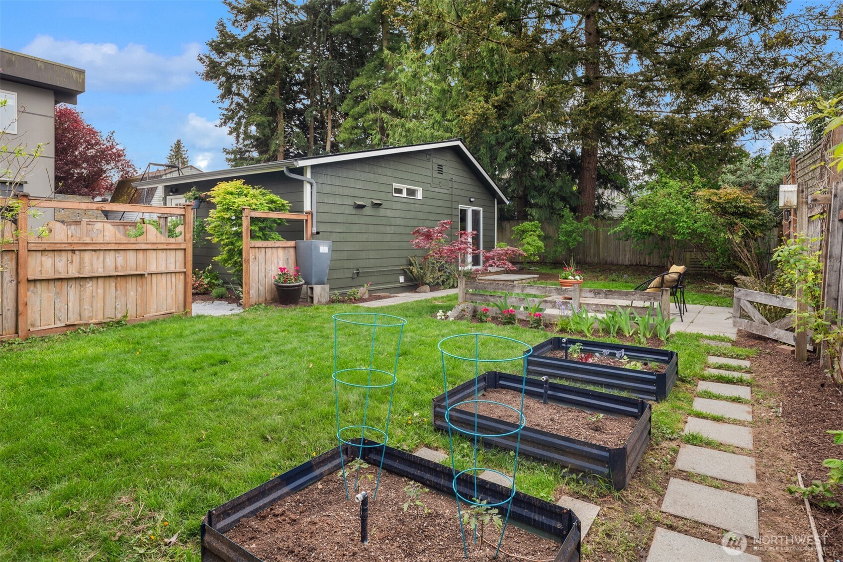 Property photo 35