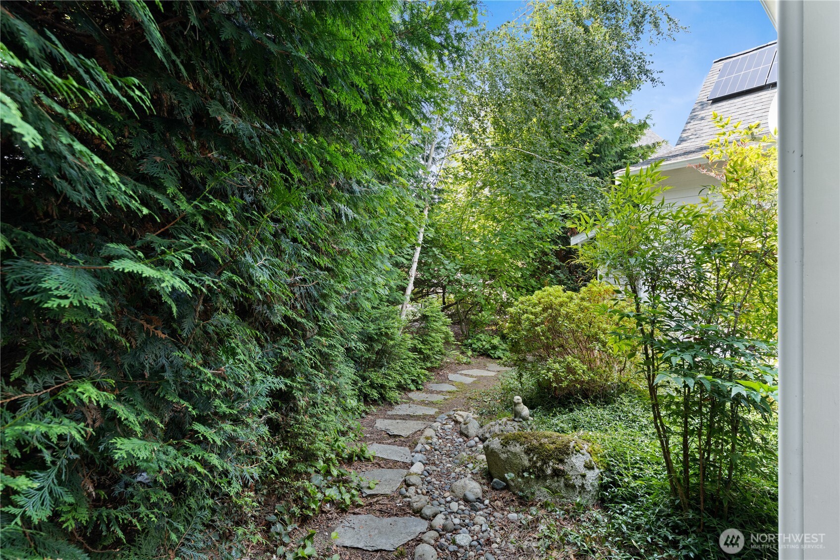 Property photo 35